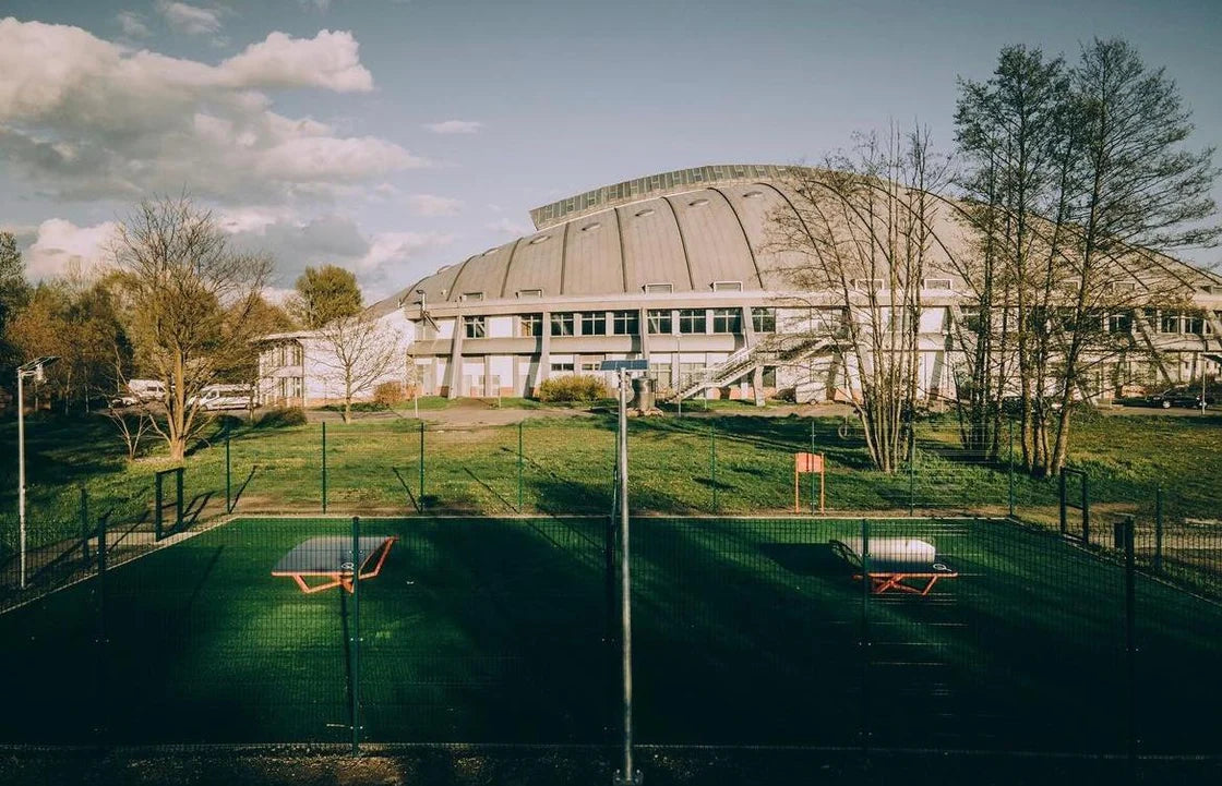 TEQ One Kaunas stalas